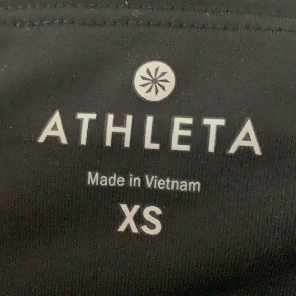 Cropped Black Athleta Leggings - Picture 3 of 3